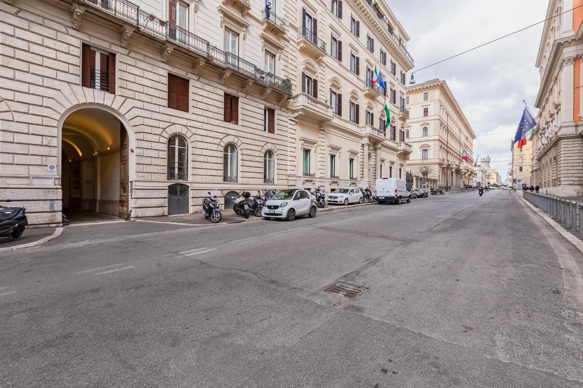 Bmga L Quirinale Cozy Corner Apartment
